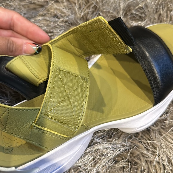 Sorel Explorer Blitz Stride Sandal - Picture 14 of 14